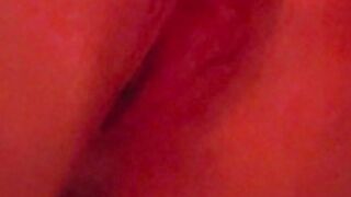 Snackinwithanast mastubation with her dildo