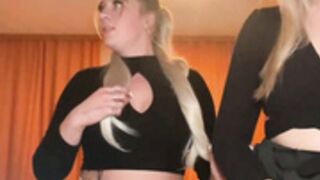 LizzyLush_ & LaraBlond FFM 1st threesome for Lara