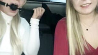 LizzyLush_ & LaraBlond 2nd lesbian sex show together