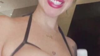 evesantichi aceitada OF