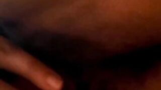 Fantasybaby222 mastubation with her vibrator