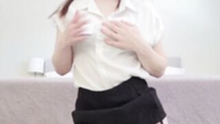 mira_xo -Shy Schoolgirl wants u to Fuck her so bad!