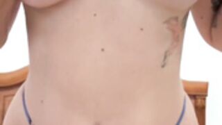 Pocahontas.aya play with her tits