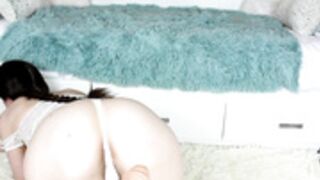 lilcanadiangirl Virgin Sister -Pls Bro be my First?