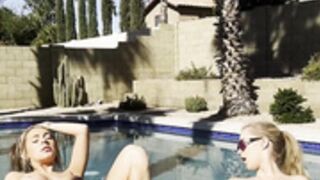 littlepolishangel with Lauren Wild lesbian sex