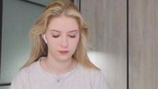 kittyloffe_2025-03-09_05-31-09_336