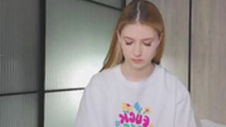 kittyloffe_2025-02-24_05-01-50_697