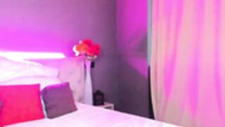 anna_todd - 01 apr 25 - dressed and cute