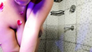 Sukoonn pvt nude shower cum squirt show