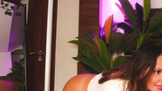 CelesteBailey 22