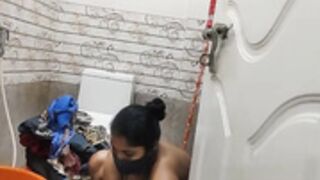 Anjali_cute-pondati bath show