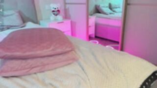 sexy_flora-18-02-2025-13-32-CU