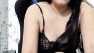 Smiley-Queen pvt ass fuck and squirt loud moaning show