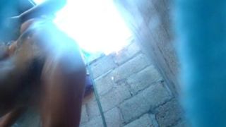 Espiando A La Prima Con Camara Escondida