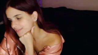 lilbeccaxo_2025-04-09_07-31-49_376