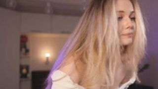 your_kat 2025-03-25_16-07-25-001