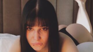 rinariim playing with ohmibod and teasing 2/3