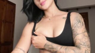 Ale_Lewis Hot Pussy Play