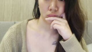 sexypenguin13 2025-03-26_08-19-17