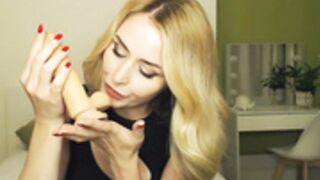 |\/|ɘląn!ɘ$pącɘ$ - Licked By A Blonde Milf
