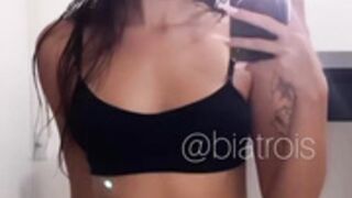 OnlyFans - BiaTrois video227