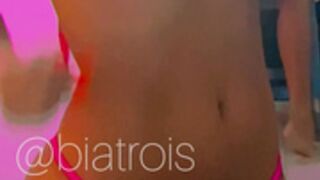OnlyFans - BiaTrois video261
