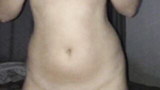 tina_kim onlyfans video1