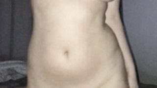 tina_kim onlyfans video1