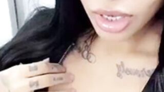 Brittanya Razavi 019