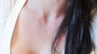 melissalauren onlyfans video 2023-02-26 - Bra or no bra - 2787563316