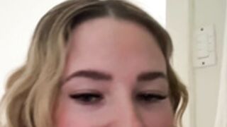 jessieandjackson onlyfans JJ-2022-11-19-shower-Bj-surprise-short-Hv2XKEaa