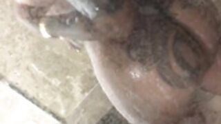 Brittanya Razavi 014