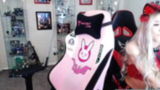 insyndra with mochi 2020-09-13_01-24-55_760