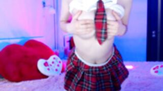 lovelybird explicit naked (pussy asshole)