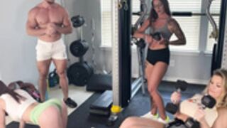 OnlyFans redheadbigbooty, tattooedcharli, andie4 - hip thrust & big bust