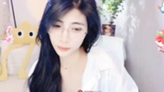Vaidurya-Yolo Tipsy Mia 2