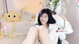 Vaidurya-Yolo Tipsy Mia 2