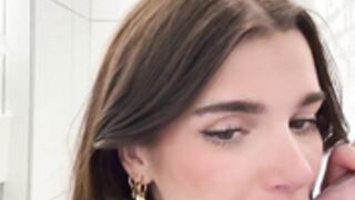 arikytsya dildo bj on the wall