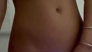 Imogen Grace Quick Dildo Fuck With Fancy Toy