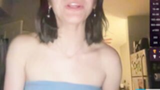 isla_flowers 2025-06-14_03-59-57-002