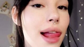 Liaglamour 2024-12-29 0940