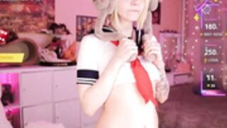 yourcutewaifu [72229311]