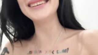 Melissa_crazy in public bathroom