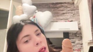 CurlyLara 18
