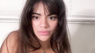 Pouty Selena's ass 24/7 pt2