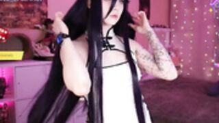 yourcutewaifu [08259315]