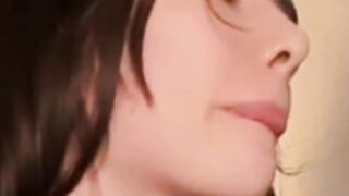 Lynettesky orgasm and moans
