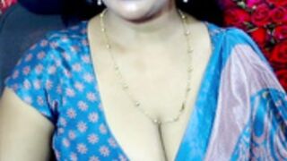 Mature bhabi