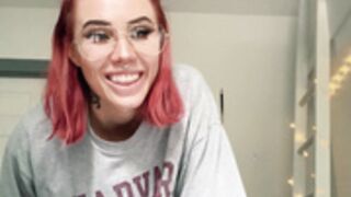 Ashlie_Lotus - Harvard girlfriend computer call sex GFE