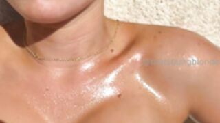 ThatYoungBlondeVIP Sun & Oil POV Sextape